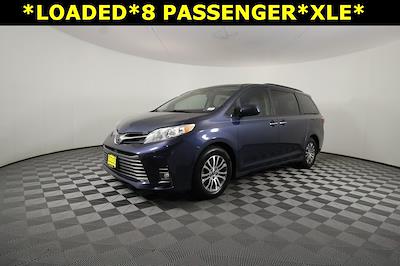 Used 2018 Toyota Sienna XLE Minivan for sale #D152238A - photo 1