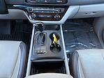 2016 Kia Sedona FWD Minivan for sale #D952688A - photo 11