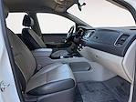 2016 Kia Sedona FWD Minivan for sale #D952688A - photo 15