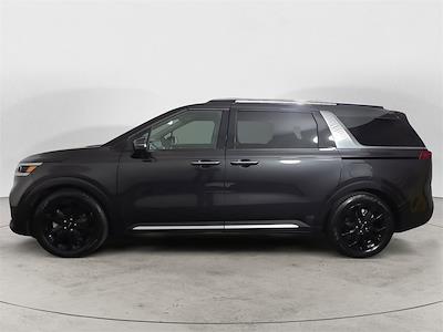 2022 Kia Carnival FWD Minivan for sale #D963129A - photo 2