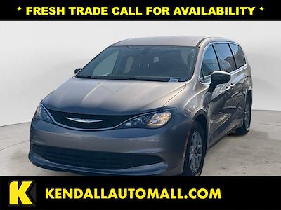 2017 Chrysler Pacifica FWD Minivan for sale #D963312A - photo 1