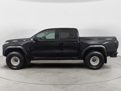 Used 2024 GMC Canyon - photo 1