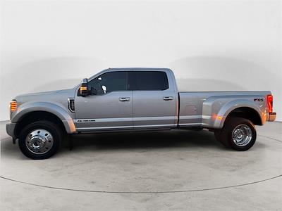2019 Ford F-450 Crew Cab DRW 4WD Pickup for sale #DU92369 - photo 2