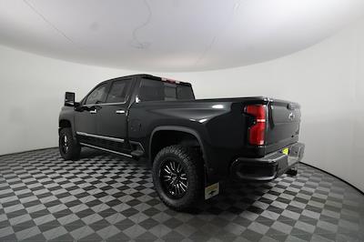 New 2025 Chevrolet Silverado 2500 High Country Crew Cab 4x4 Pickup for sale #D152310 - photo 2