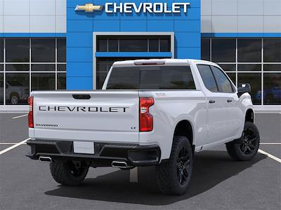 New 2025 Chevrolet Silverado 1500 LT Crew Cab 4x4 Pickup for sale #D152471 - photo 2