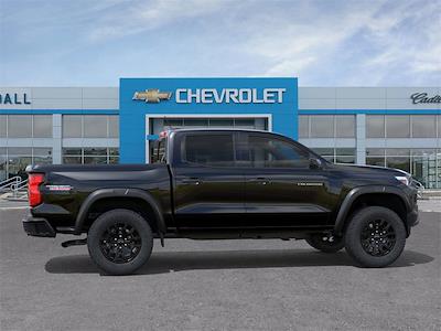 2025 Chevrolet Colorado Crew Cab 4x4 Pickup for sale #D153036 - photo 2