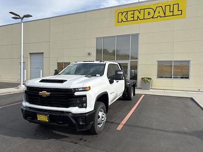 2025 Chevrolet Silverado 3500 Crew Cab DRW 4x4 Flatbed Truck for sale #D153039 - photo 1