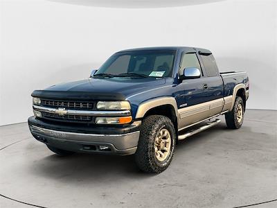 2002 Chevrolet Silverado 2500 Extended Cab 4x4 Pickup for sale #D453264A - photo 1