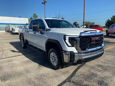 New 2025 GMC Sierra 2500 Pro Crew Cab 4WD Pickup for sale #4295157 - photo 1