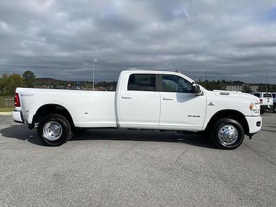 2024 Ram 3500 Crew Cab DRW 4x4, Pickup for sale #R372014 - photo 2