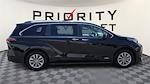 Used 2021 Toyota Sienna XLE AWD Minivan for sale #MS039557A - photo 9
