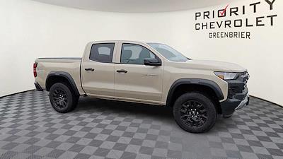 Used 2024 Chevrolet Colorado - photo 1