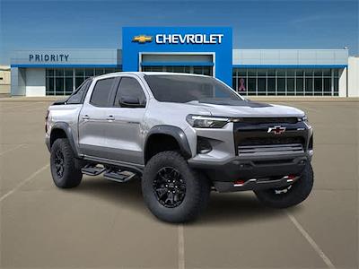 2025 Chevrolet Colorado Crew Cab 4WD Pickup for sale #S1190031 - photo 1
