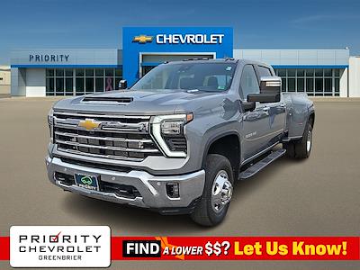 2025 Chevrolet Silverado 3500 Crew Cab 4WD Pickup for sale #SF129116A - photo 1