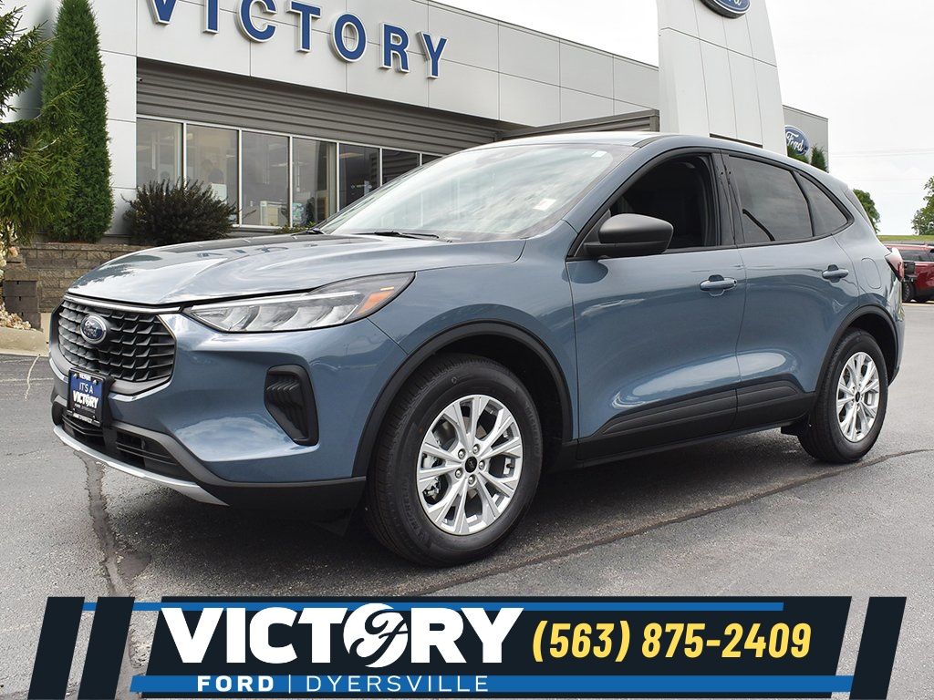 New 2025 Ford Escape - photo 1