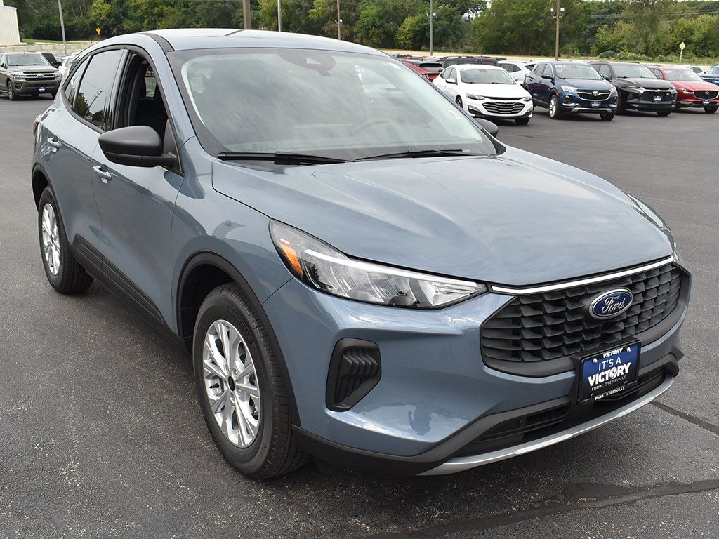 New 2025 Ford Escape - photo 14