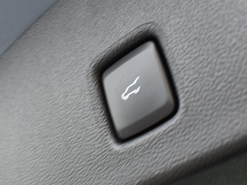 New 2025 Ford Escape - photo 26
