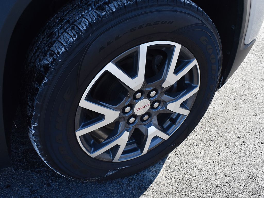 Used 2020 GMC Acadia - photo 11