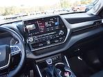 2022 Toyota Highlander AWD SUV for sale #CS570A - photo 19