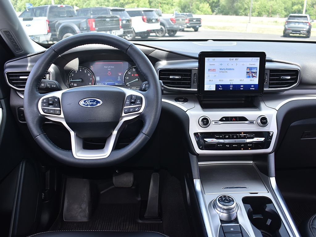 Used 2023 Ford Explorer - photo 12