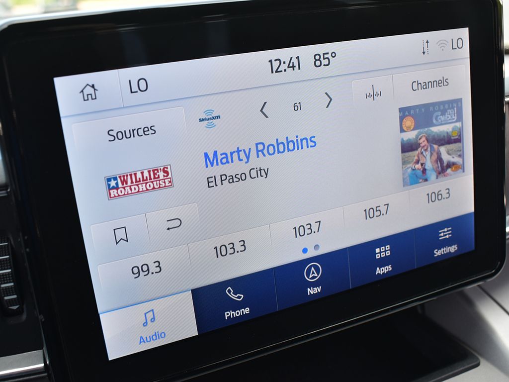 Used 2023 Ford Explorer - photo 17