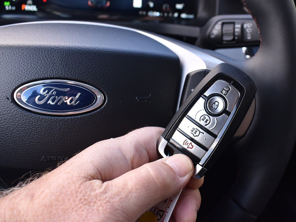 New 2026 Ford Explorer - photo 14