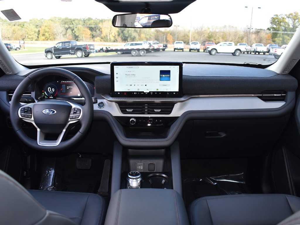 New 2026 Ford Explorer - photo 6