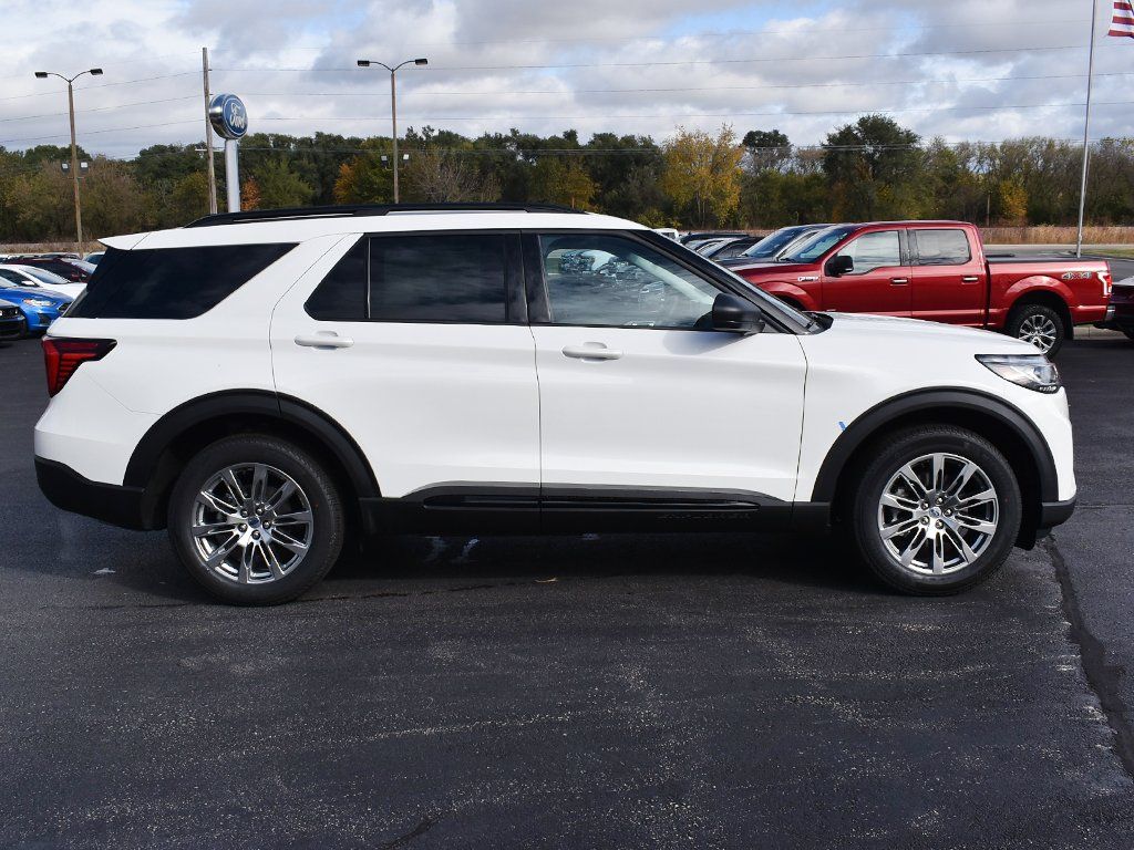 New 2026 Ford Explorer - photo 17