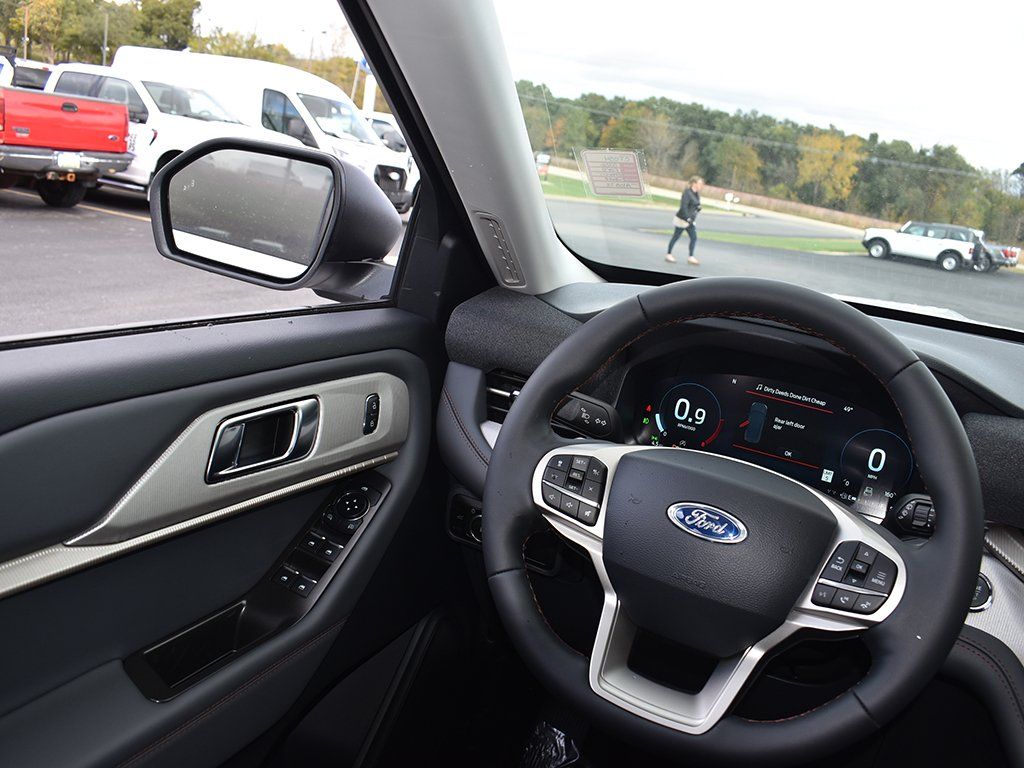 New 2026 Ford Explorer - photo 21