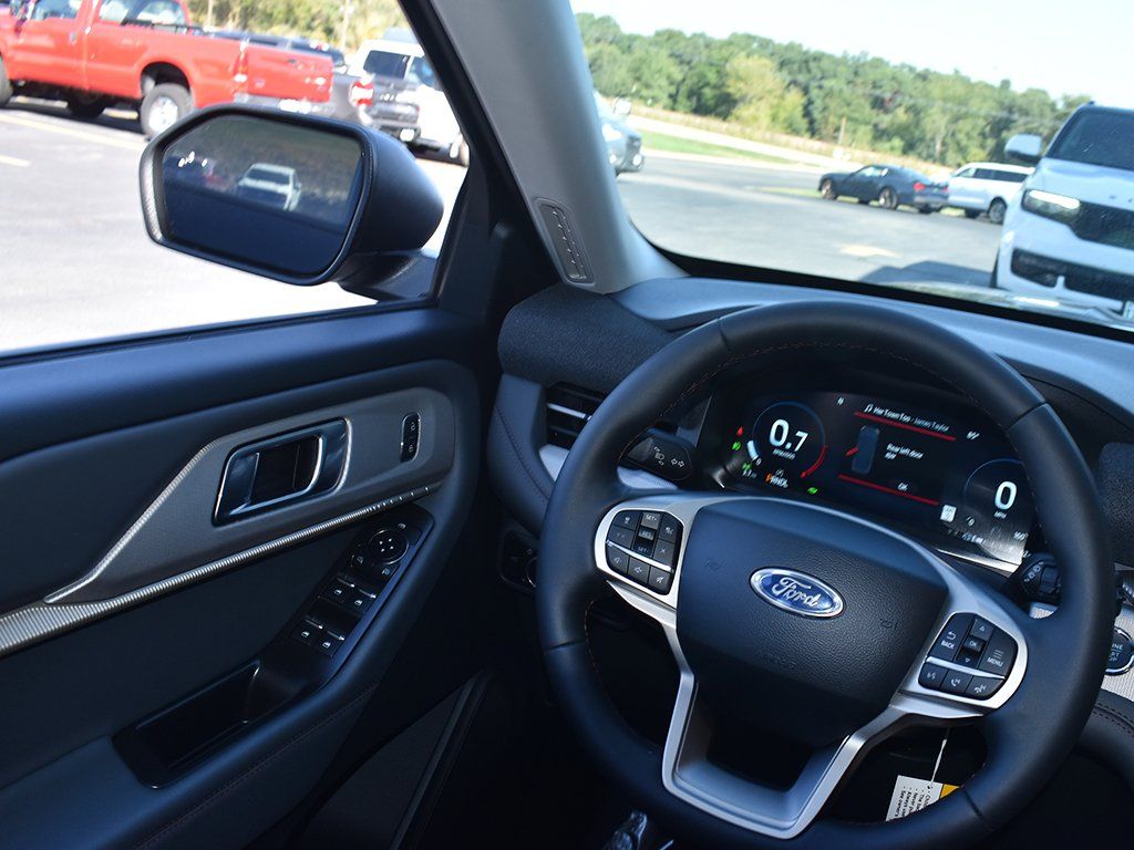 New 2026 Ford Explorer - photo 21