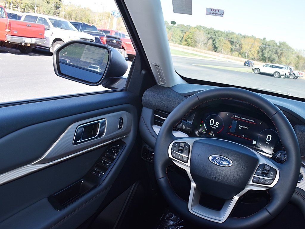 New 2026 Ford Explorer - photo 21