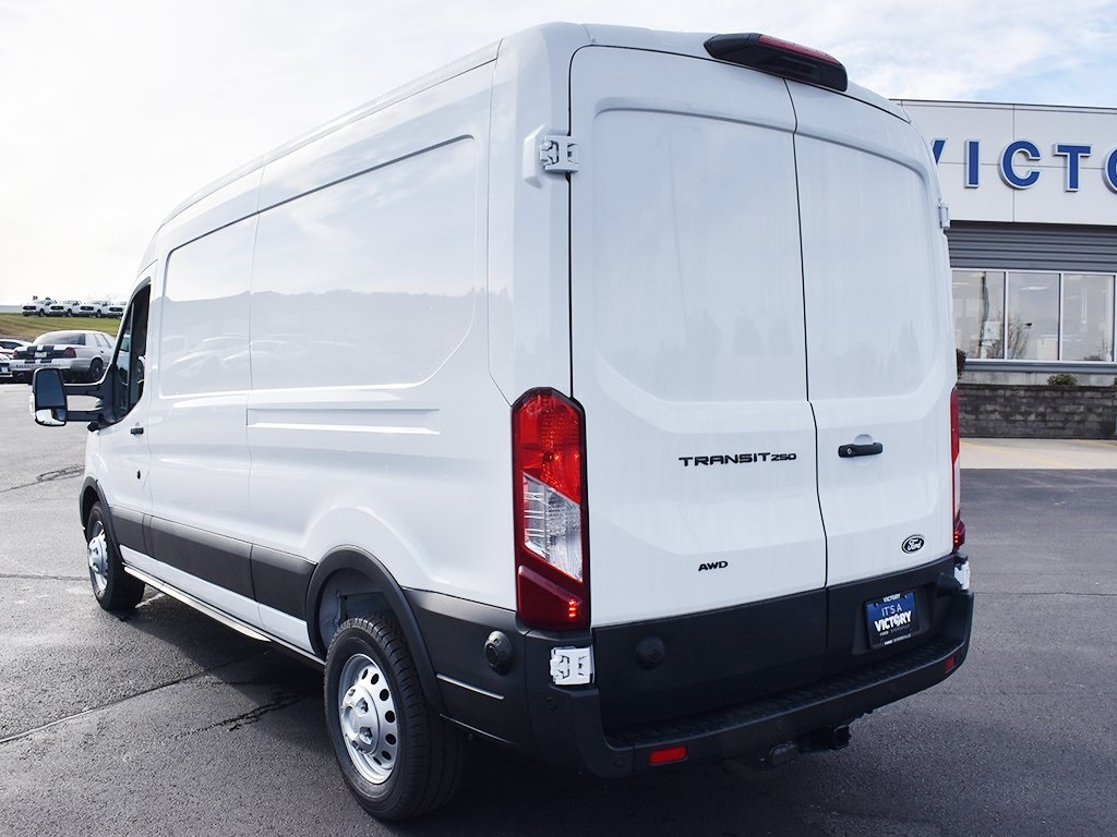 New 2026 Ford Transit 250 - photo 5