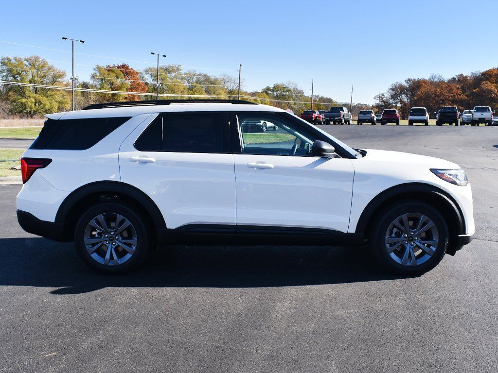 New 2026 Ford Explorer - photo 16
