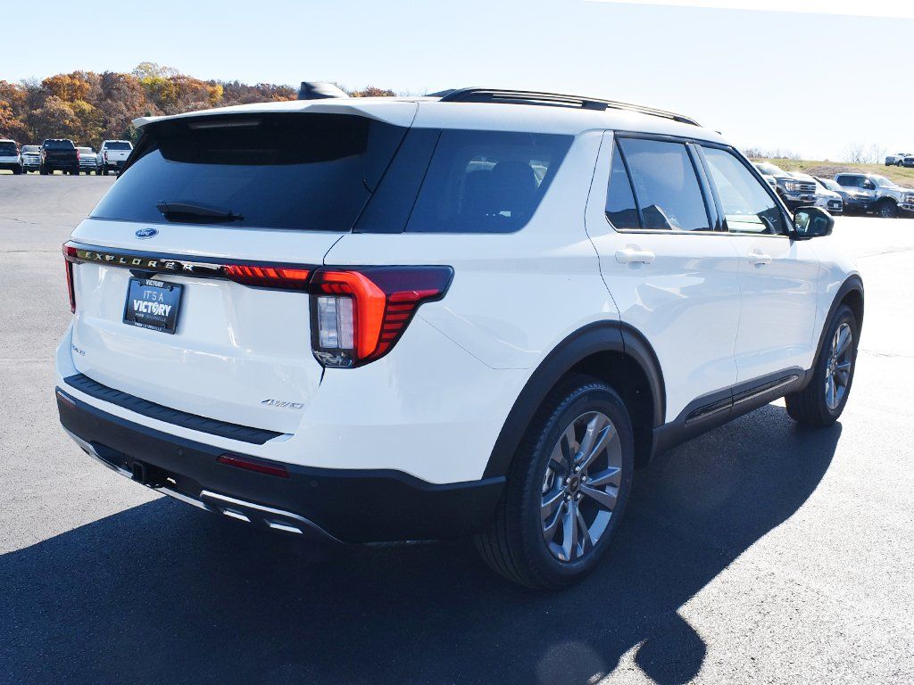 New 2026 Ford Explorer - photo 17