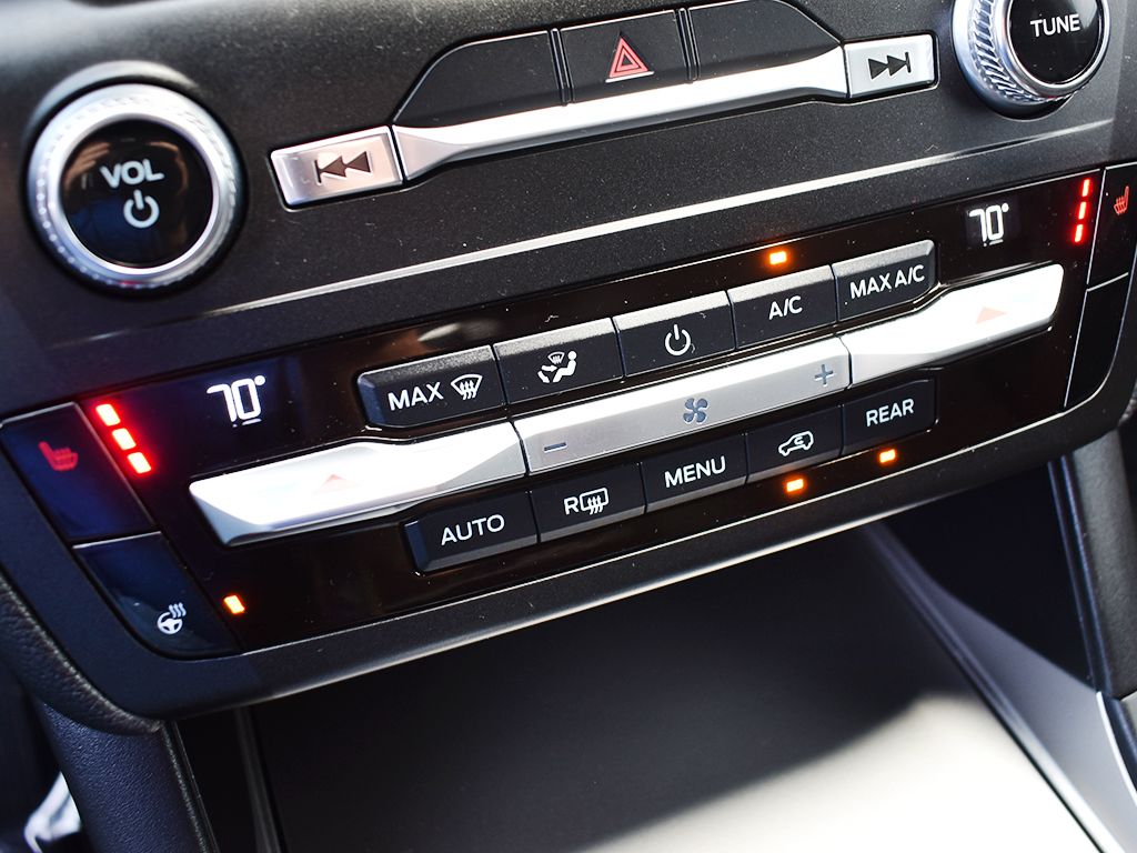 Used 2020 Ford Explorer - photo 12