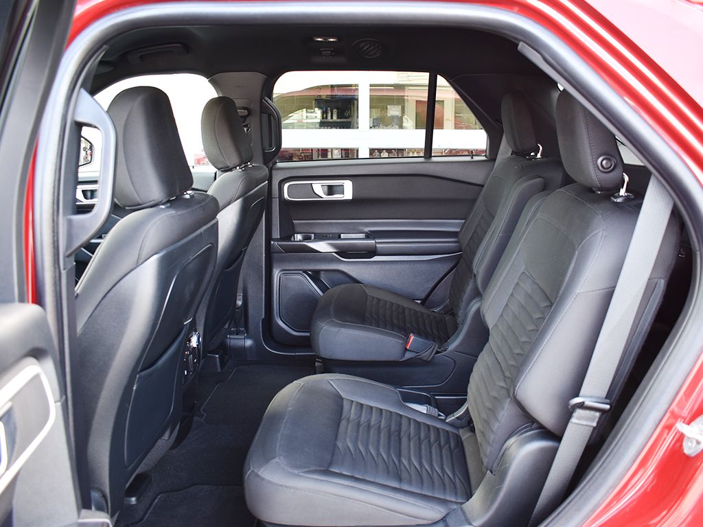 Used 2020 Ford Explorer - photo 27