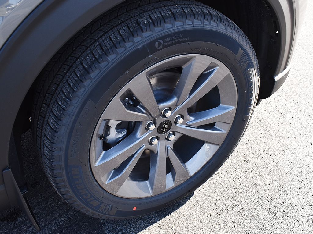 New 2026 Ford Explorer - photo 12