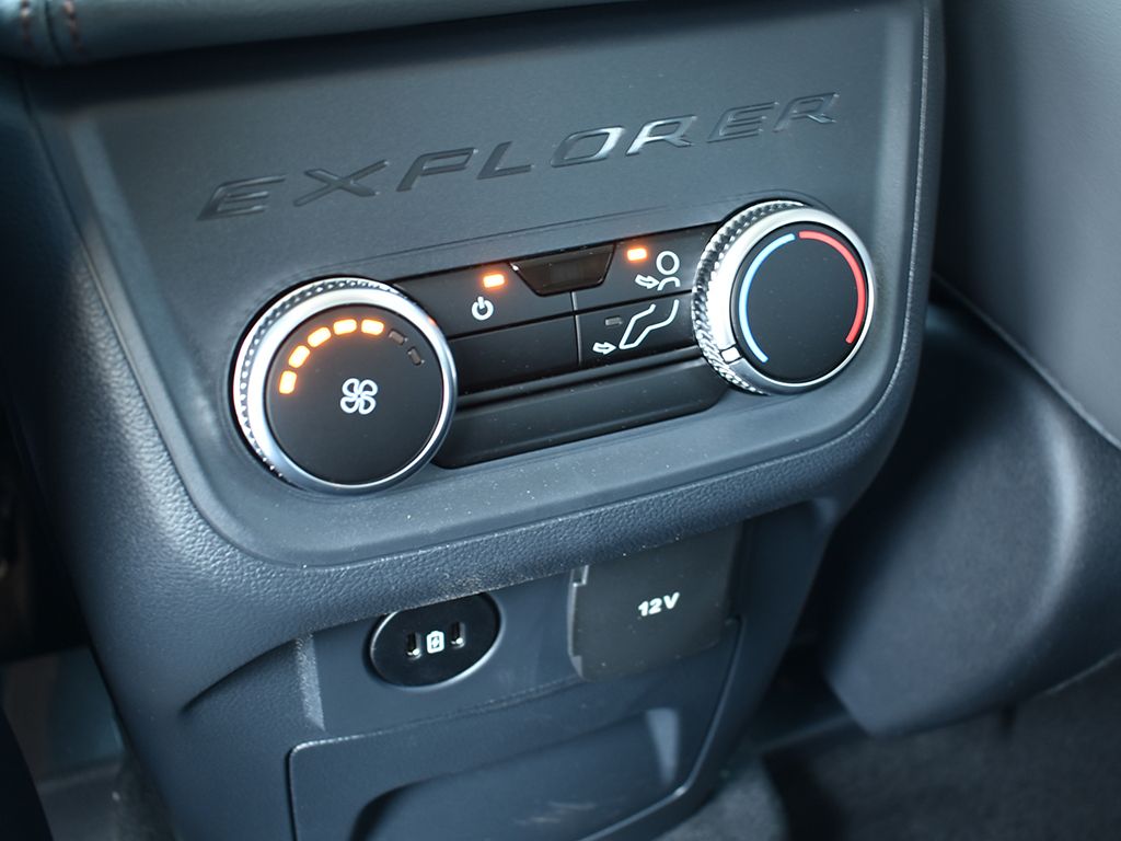 New 2026 Ford Explorer - photo 26
