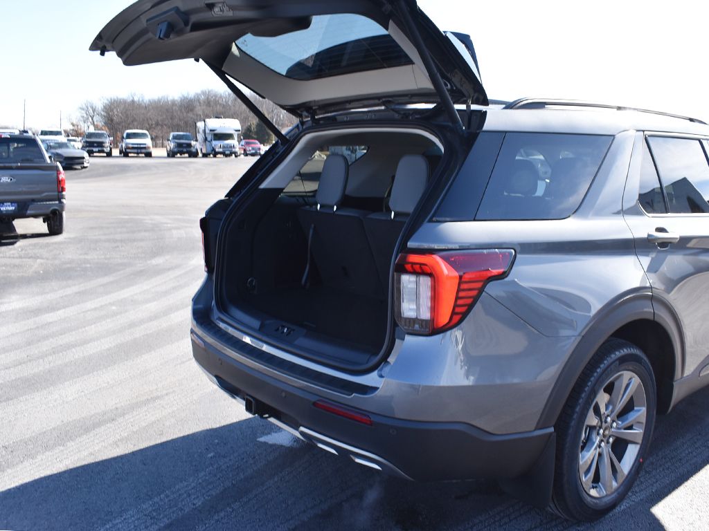 New 2026 Ford Explorer - photo 30