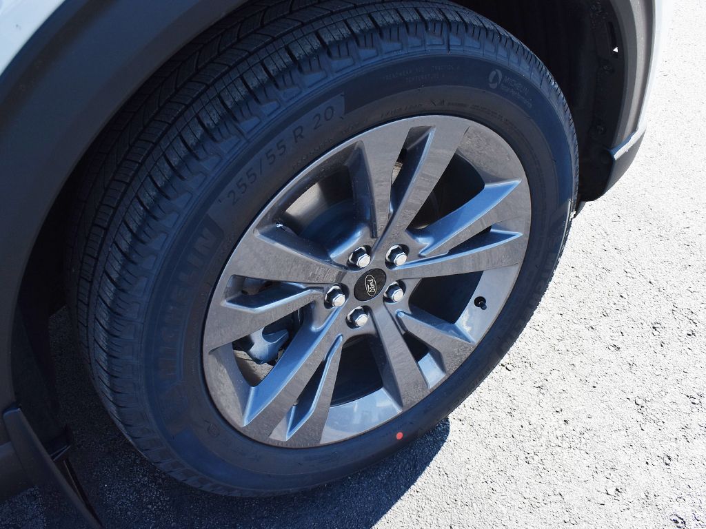 New 2026 Ford Explorer - photo 12