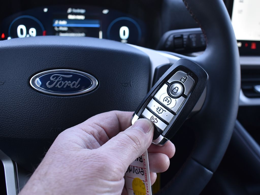 New 2026 Ford Explorer - photo 13