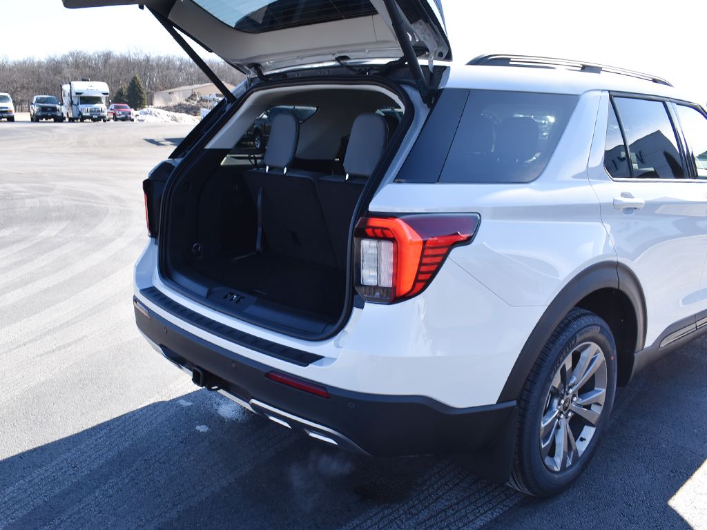 New 2026 Ford Explorer - photo 28