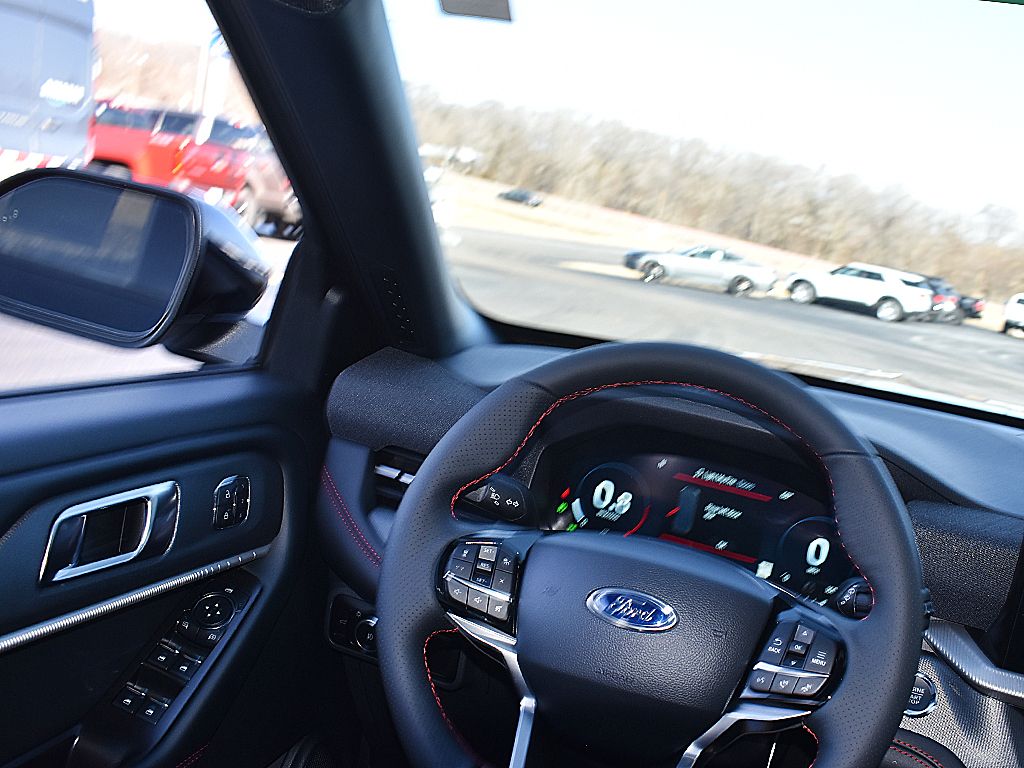 New 2026 Ford Explorer - photo 22