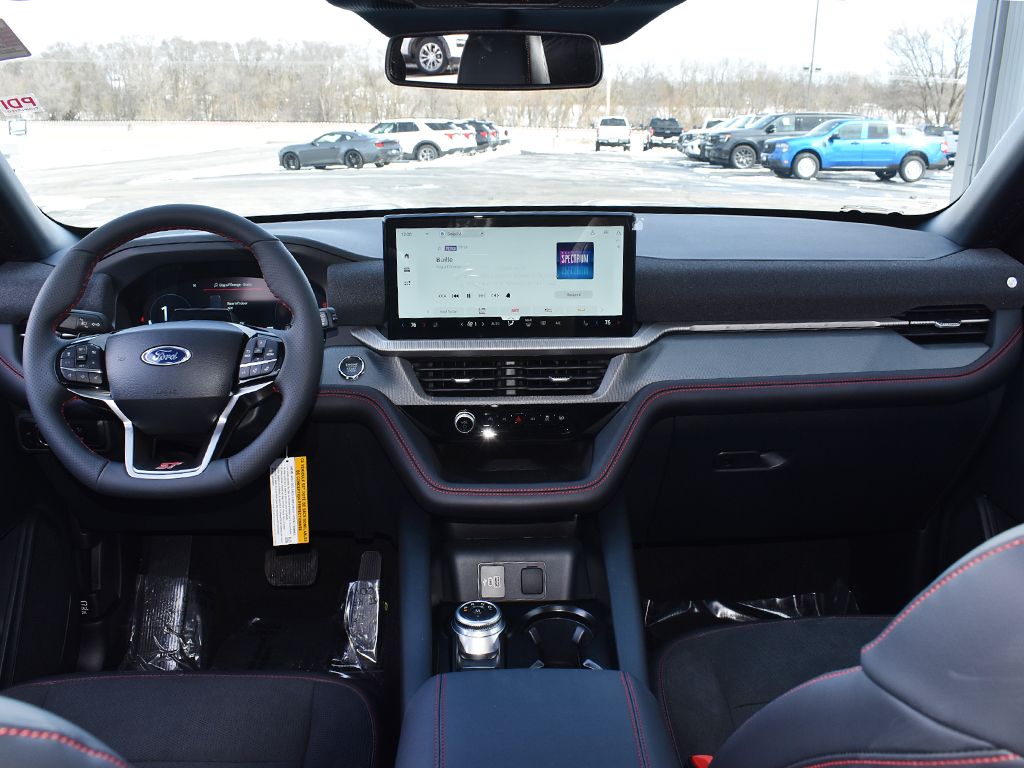 New 2026 Ford Explorer - photo 5
