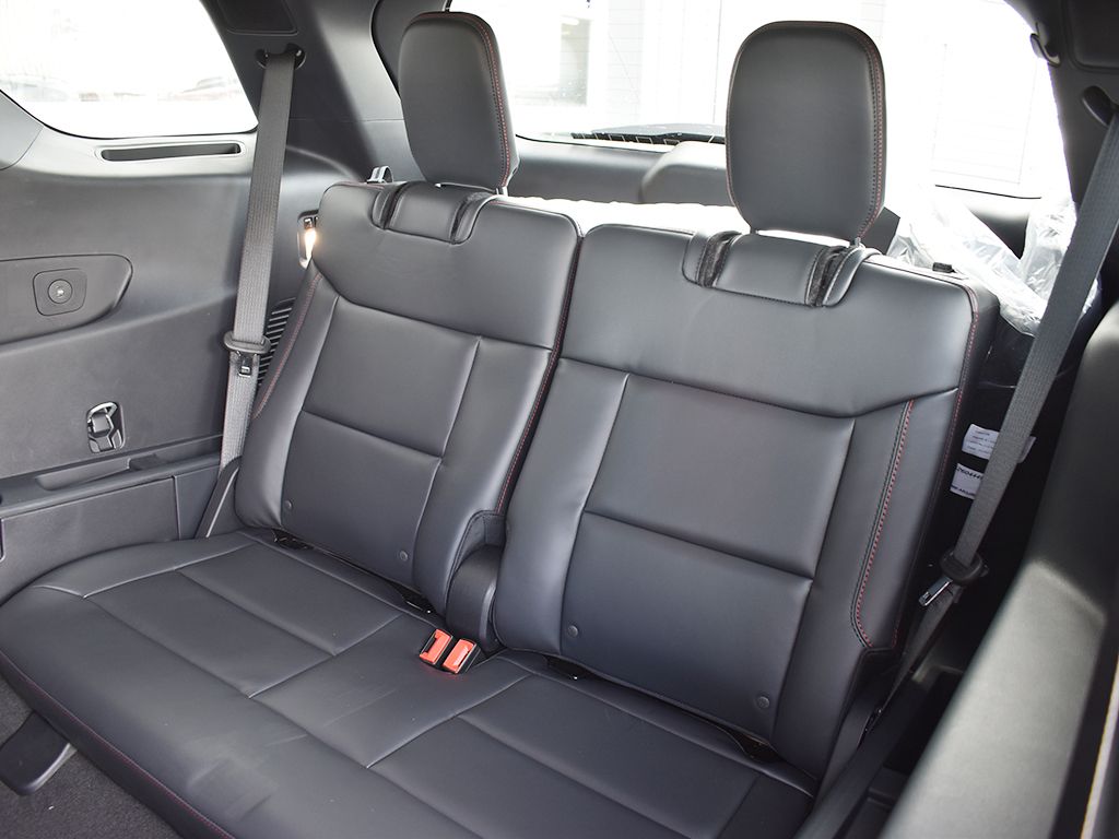 New 2026 Ford Explorer - photo 8