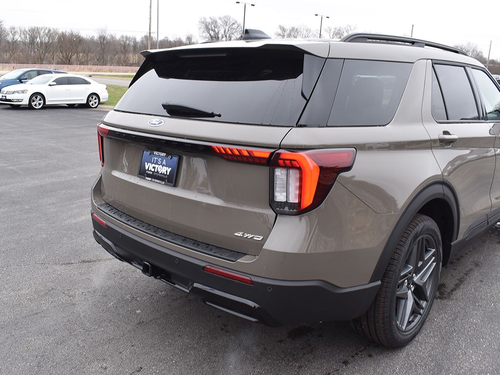 New 2026 Ford Explorer - photo 33