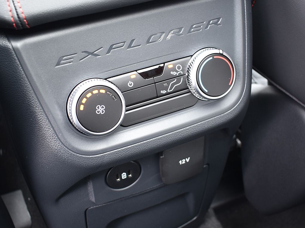 New 2026 Ford Explorer - photo 25