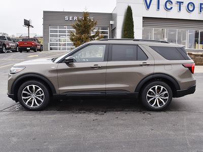 New 2026 Ford Explorer - photo 2