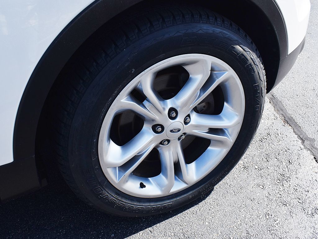 Used 2015 Ford Explorer - photo 2