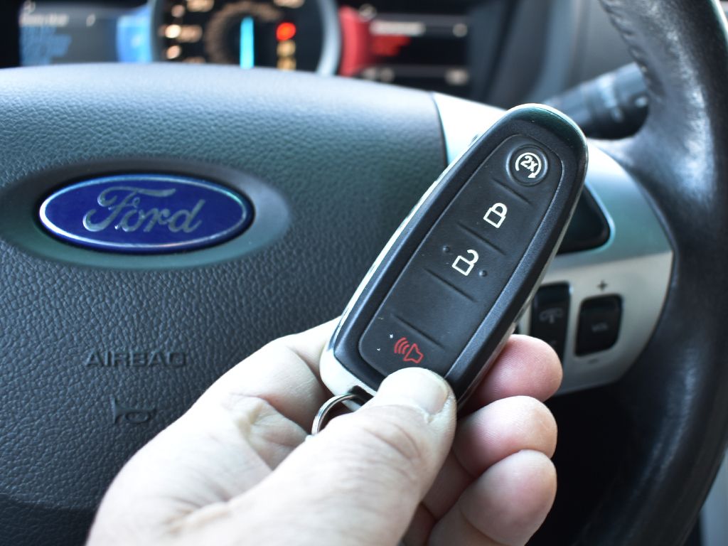 Used 2015 Ford Explorer - photo 5